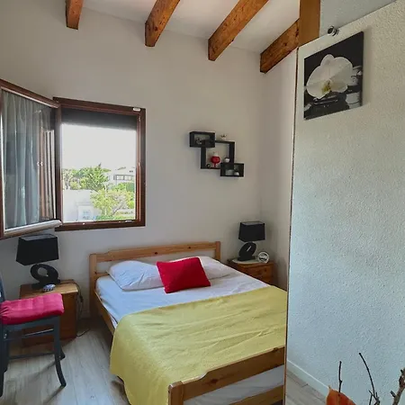 Apartment Bel 4 Ou 5 Pers 150 M De La 5cl64 Le Barcares